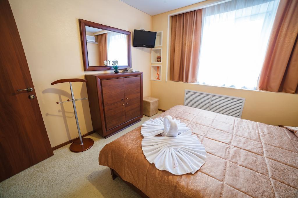 City Hotel Gomel Quarto foto