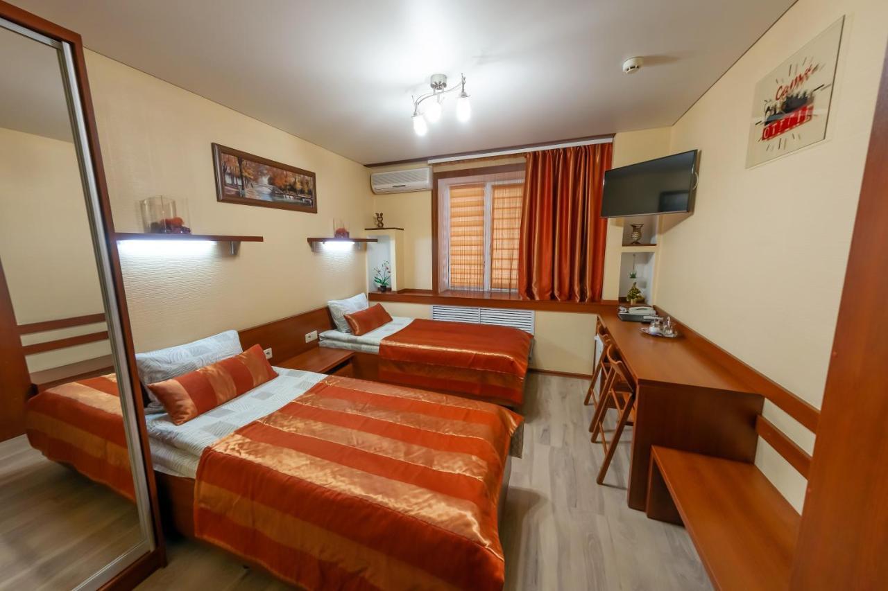 City Hotel Gomel Exterior foto